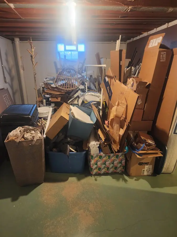 Roll-off dumpster container at job site for 20 Yard Dumpster Rental in Arcadia